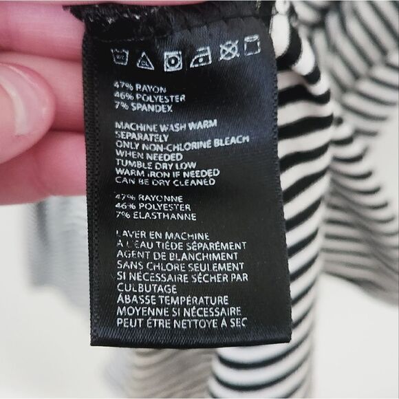 Urban Outfitters BDG Striped Swing Dress in Black & White Size Medium - Picture 3 of 5